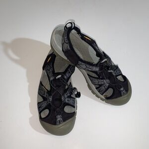 KEEN Sandals Womens Size 10 Black Plaid Fisherman Hook & Loop Outdoor Hiking